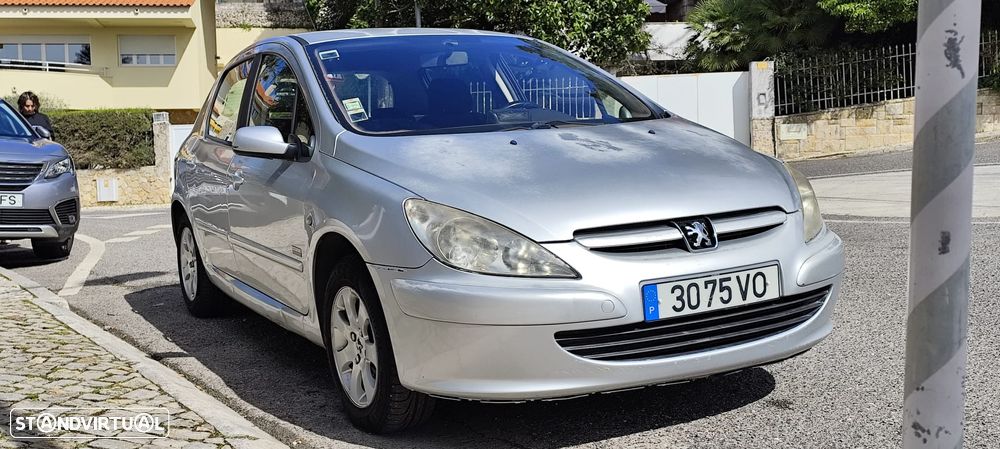 Peugeot 307 - 1