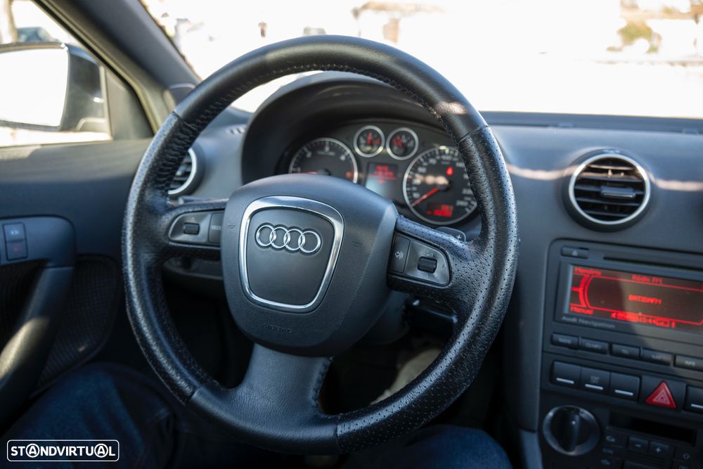 Audi A3 Sportback 2.0 TDi Sport S tronic - 18