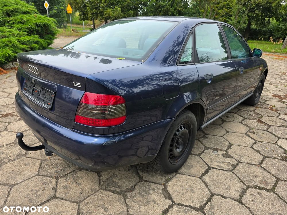 Audi A4 Limousine - 3