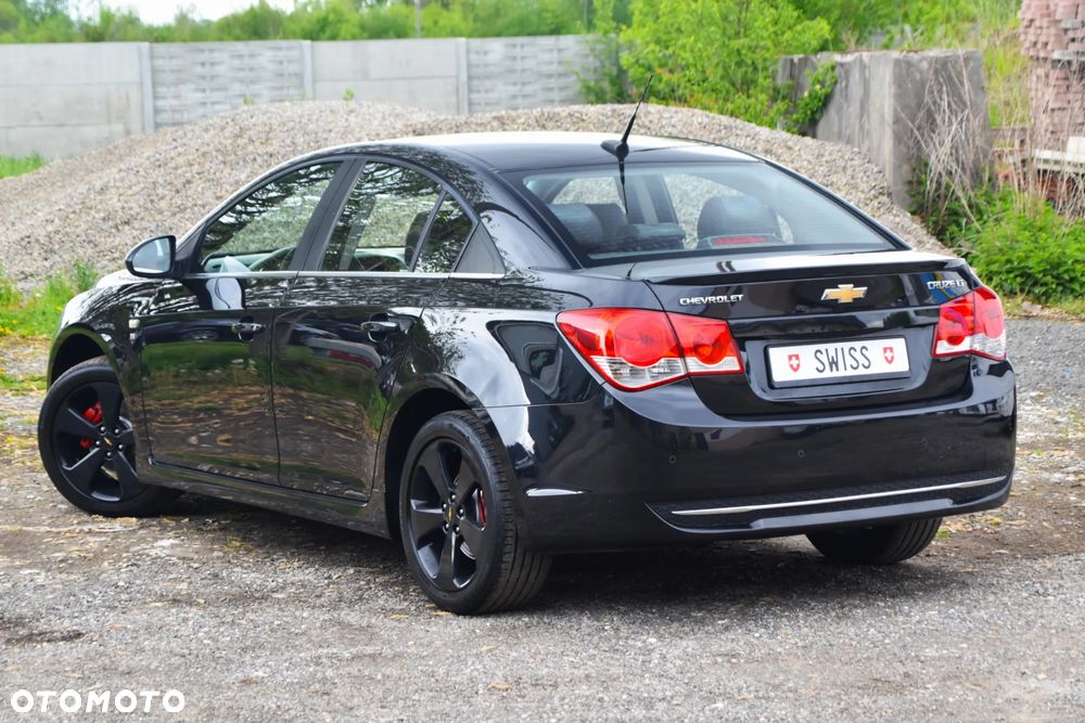 Chevrolet Cruze 1.8 LT - 35