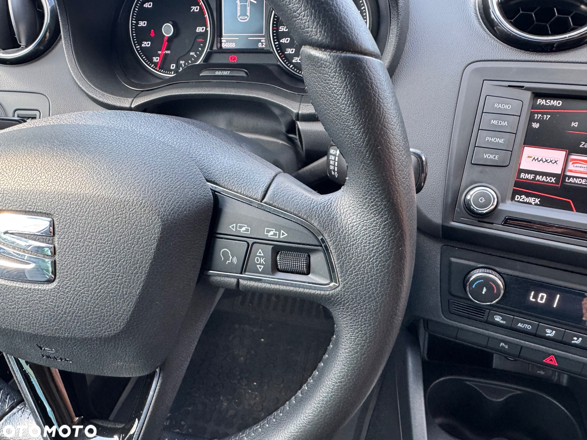 Seat Ibiza 1.2 TSI CONNECT - 17