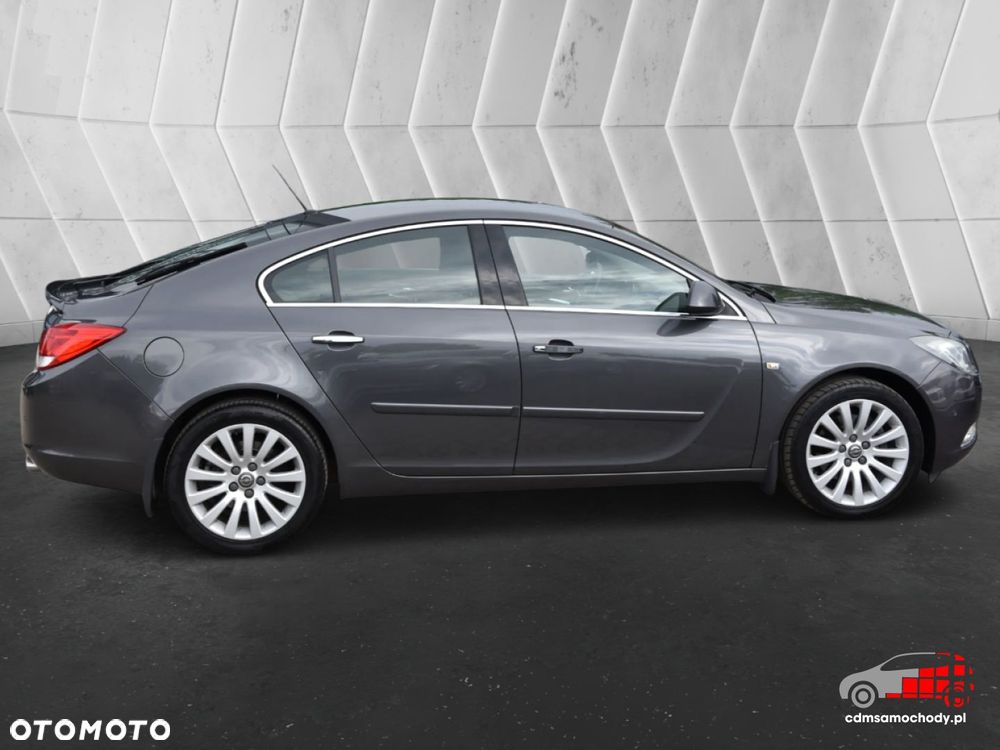 Opel Insignia - 11