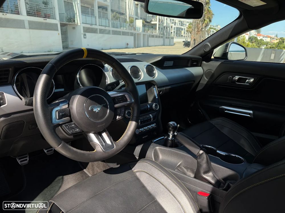 Ford Mustang 2.3 Eco Boost - 15