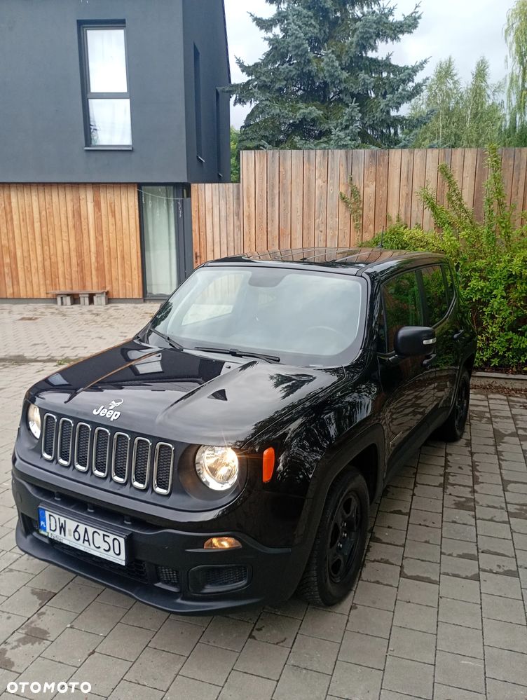 Jeep Renegade 1.6 E-TorQ Sport FWD - 1