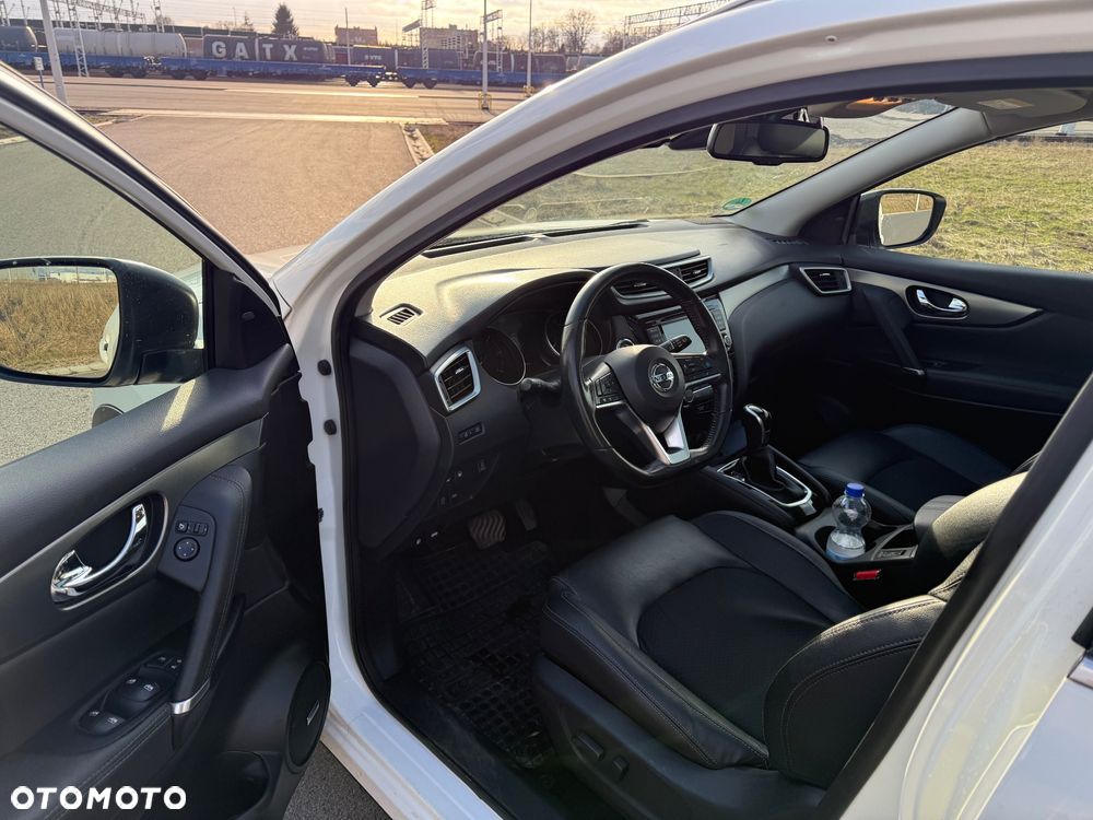 Nissan Qashqai 1.7 dCi 4x4 Tekna+ Xtronic - 7