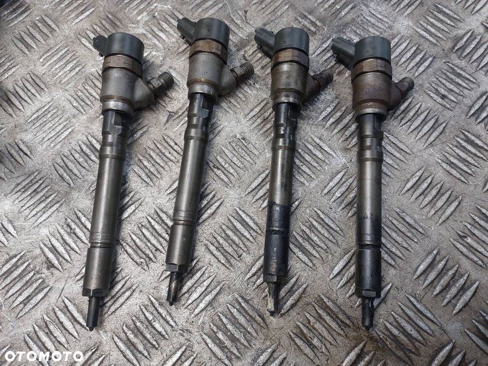 POMPA WTRYSKOWA + WTRYSKIWACZE TUCSON I 2.0 CRDI 33100-27000 33800-27900 - 5
