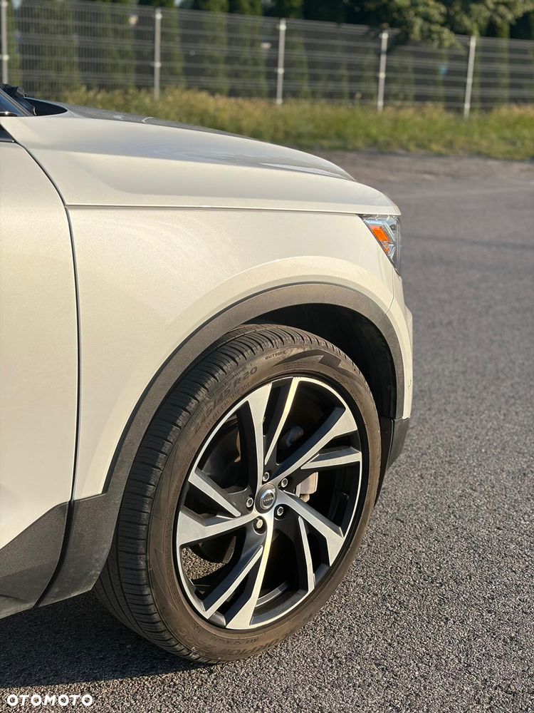 Volvo XC 40 T5 AWD R-Design - 8