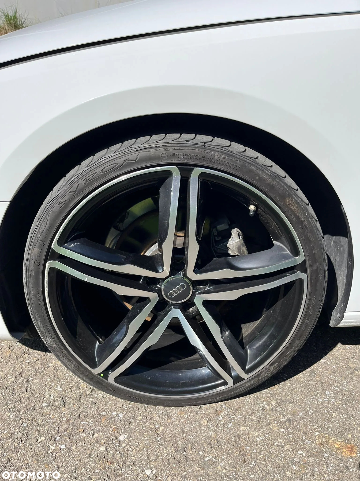 Audi A4 Avant 40 TDI S tronic S line - 17