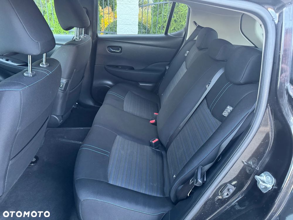 Nissan Leaf 40kWh Tekna - 24