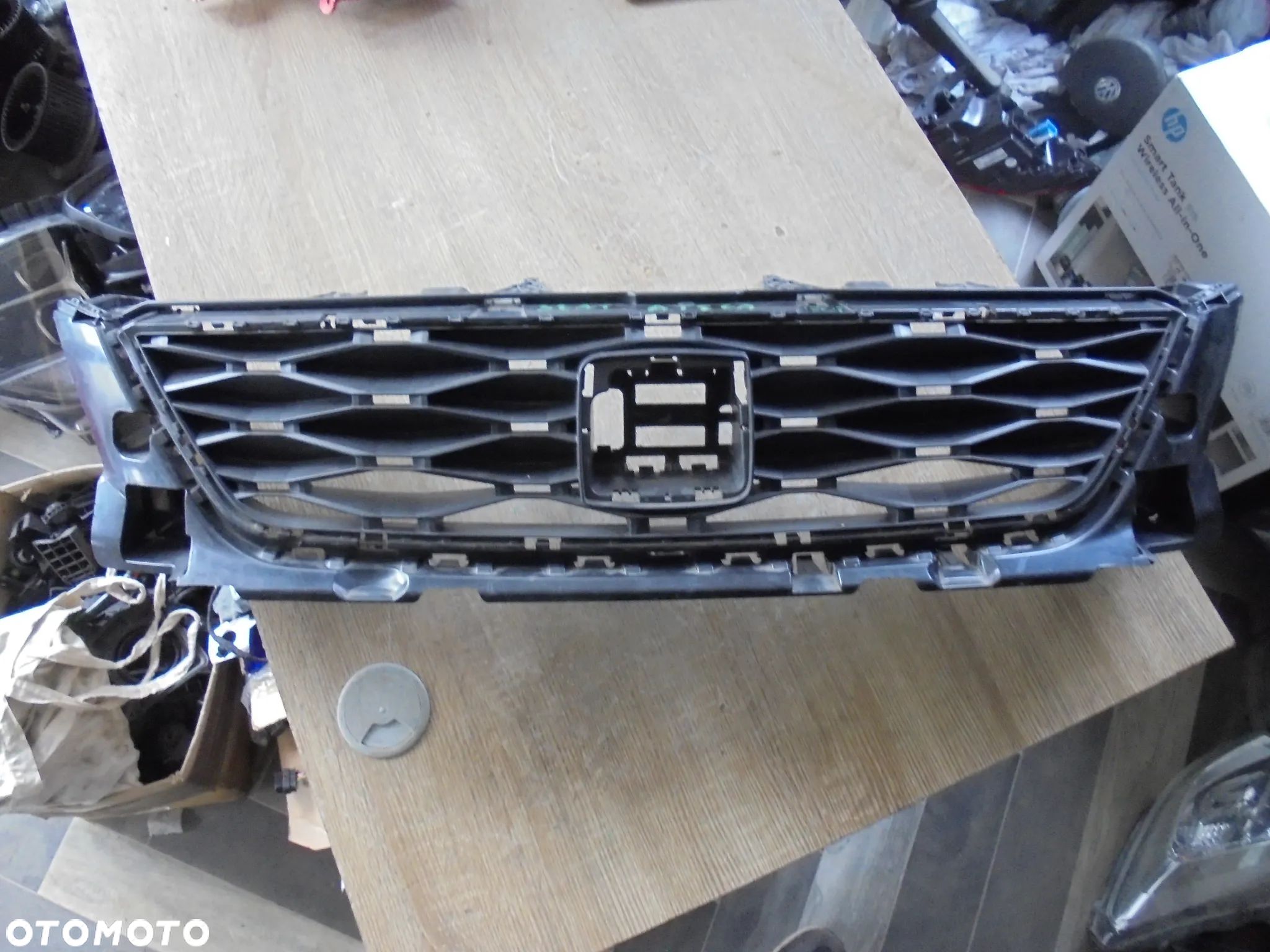 SEAT ATECA GRILL ATRAPA - 1