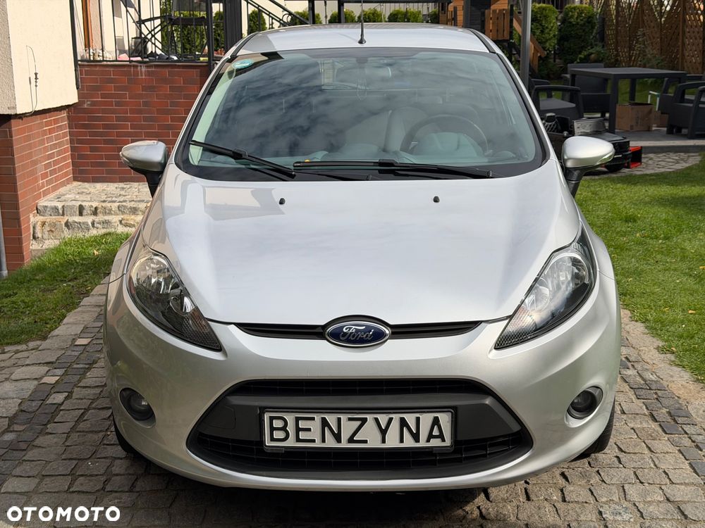Ford Fiesta - 12