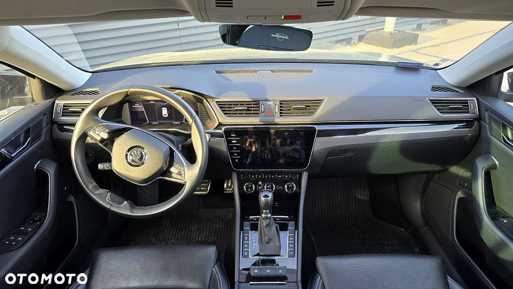 Skoda Superb 2.0 TDI SCR L&K DSG - 33