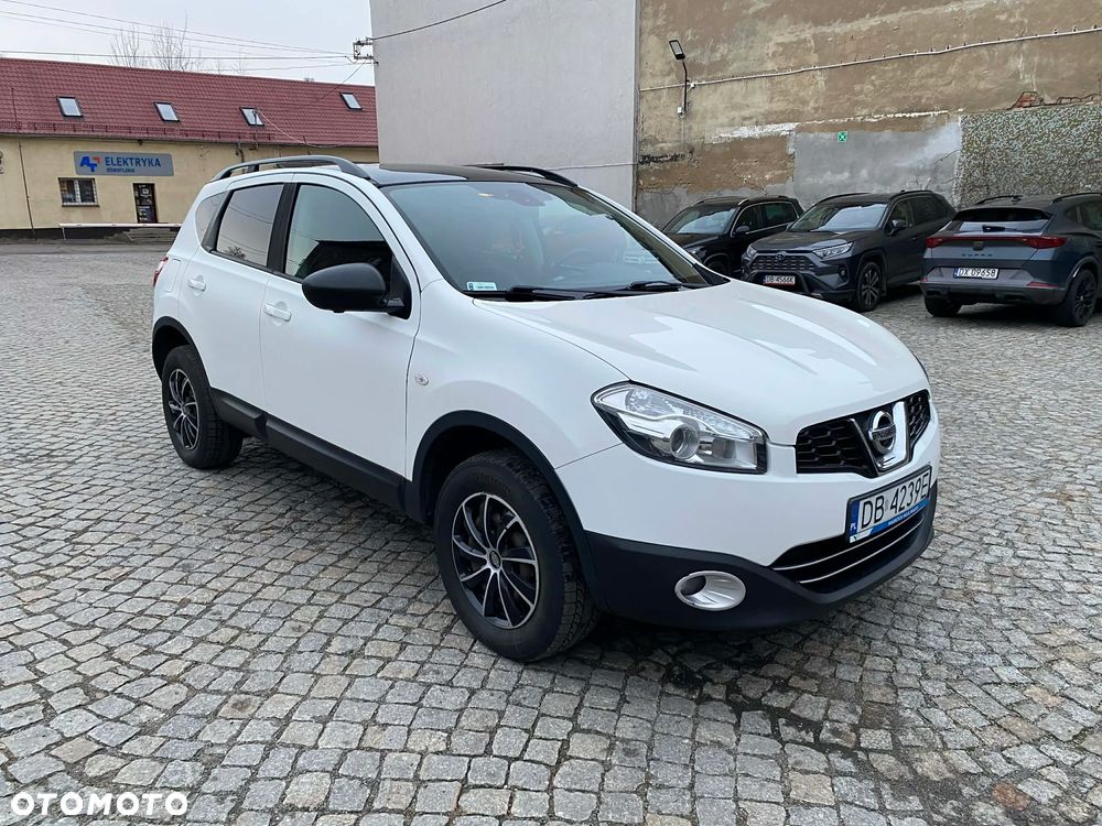 Nissan Qashqai 2.0 4x4 360 - 7