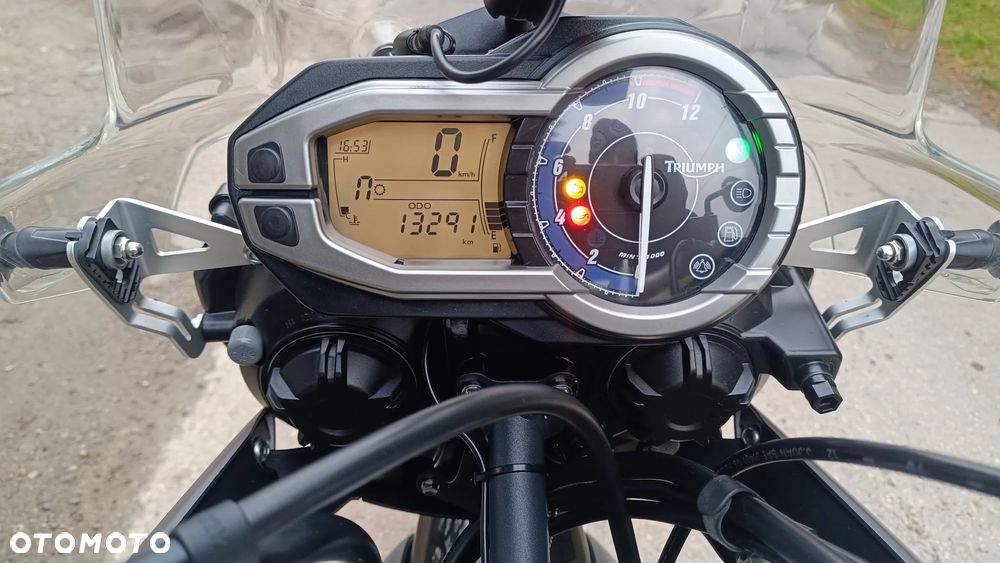 Triumph Tiger - 7