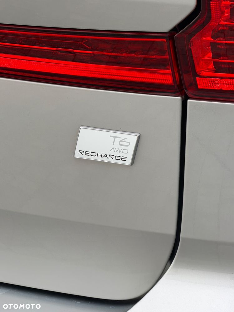 Volvo XC 60 T6 Plug-In Hybrid AWD Inscription - 16