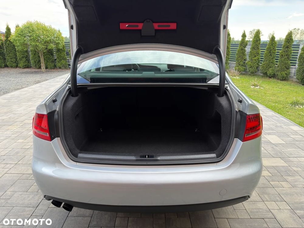 Audi A4 Limousine 1.8 TFSI Ambiente - 39
