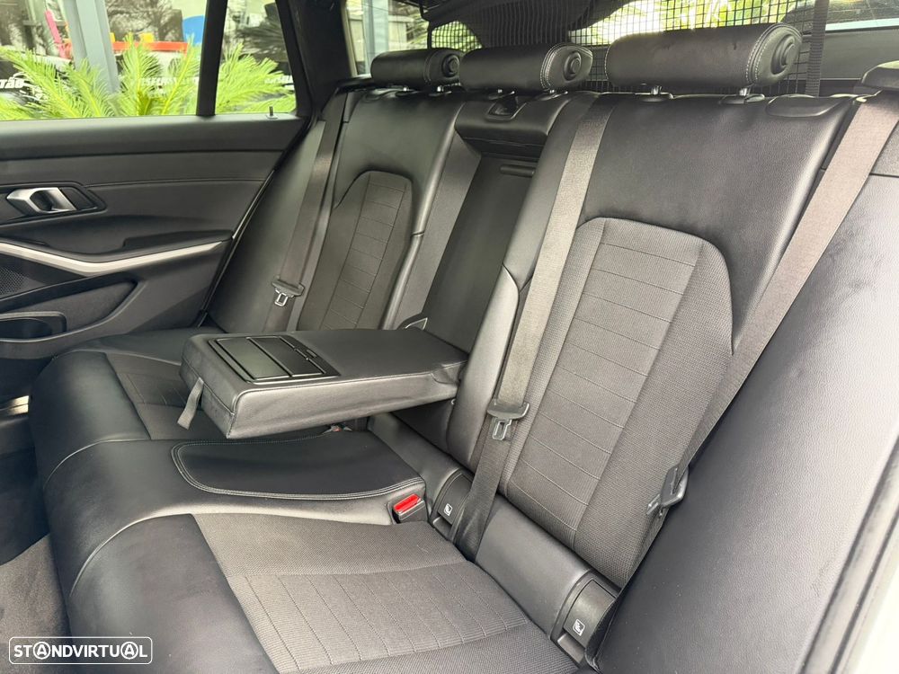 BMW 320 e Corporate Edition Auto - 19