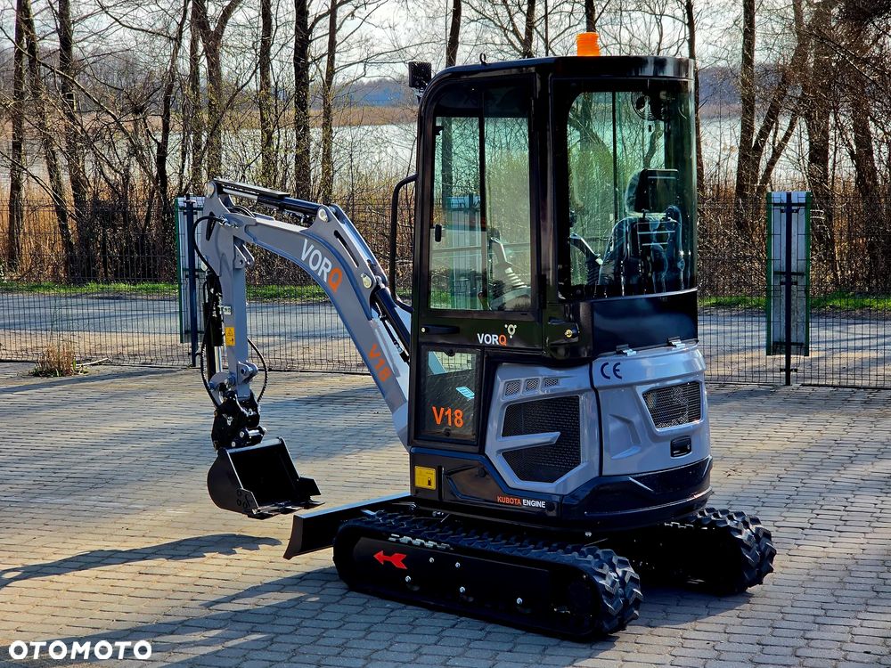 Inny Nowa minikoparka VORQ V18 - KUBOTA D722 , 3 łyżki w zestawie - 10