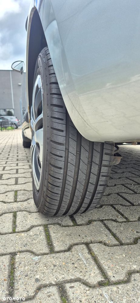 Citroën C4 1.4 16V Magic - 26