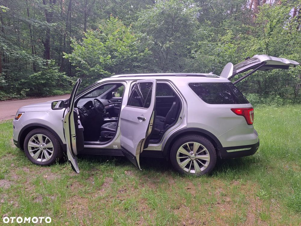 Ford Explorer - 13
