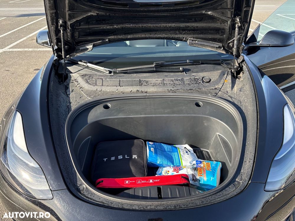 Tesla Model 3 Langstreckenbatterie Allradantrieb Dual Motor - 9