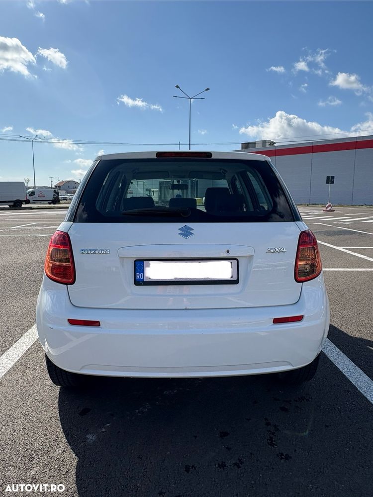 Suzuki SX4 - 7
