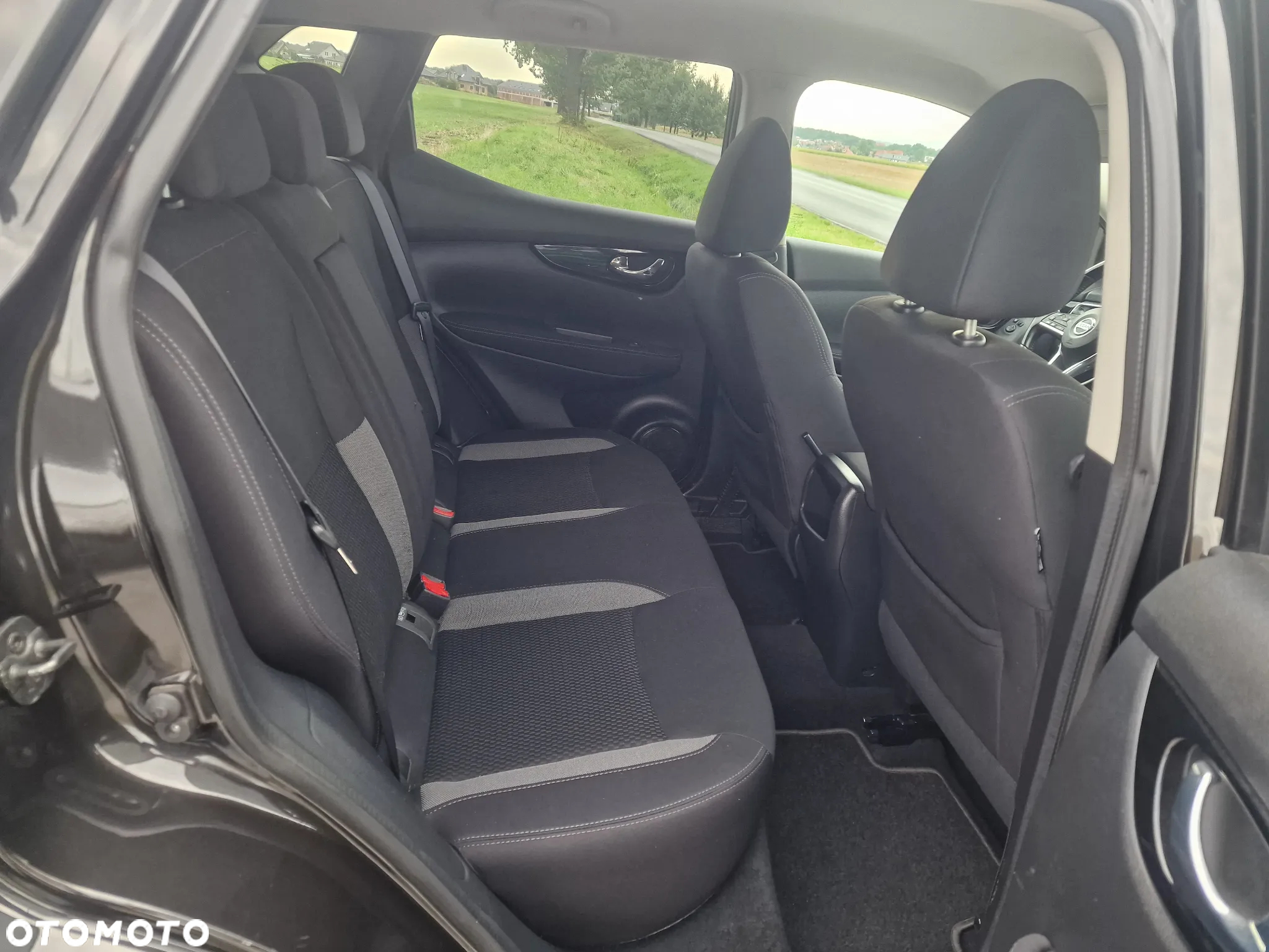 Nissan Qashqai 1.2 DIG-T Acenta EU6 - 34