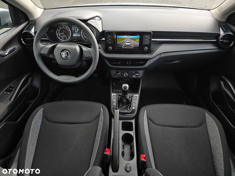 Skoda Fabia 1.0 Active - 17