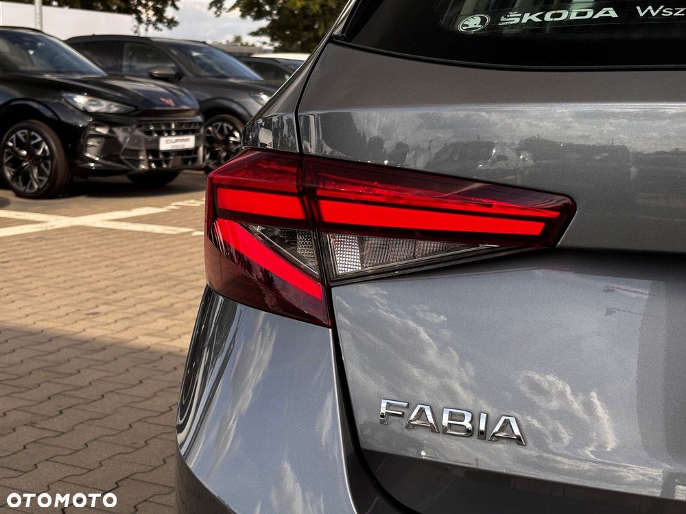 Skoda Fabia 1.0 TSI Ambition - 11