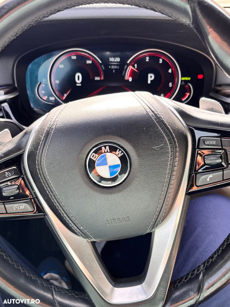 BMW Seria 5 520d AT - 18