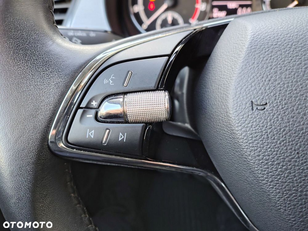 Skoda Fabia 1.0 TSI Ambition - 14