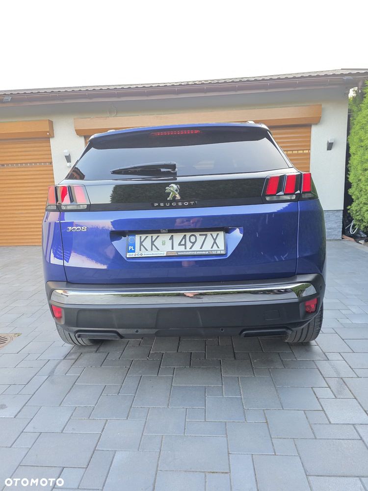 Peugeot 3008 1.2 PureTech Allure S&S - 8