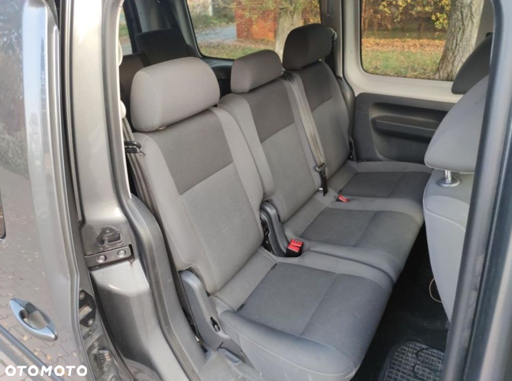 Volkswagen Caddy - 9