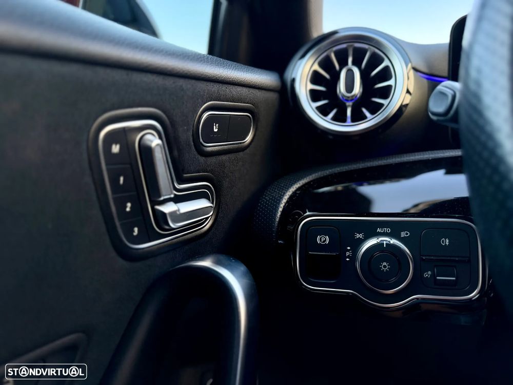 Mercedes-Benz A 180 Limousine d AMG Line Aut. - 19