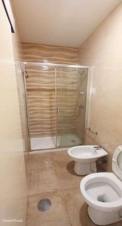 Apartamento T1 para arrendamento, Vila Nova Gaia - Grande imagem: 4/7