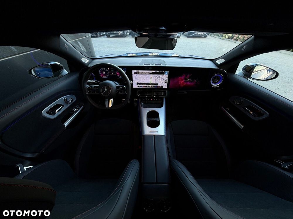 Mercedes-Benz CLA - 16