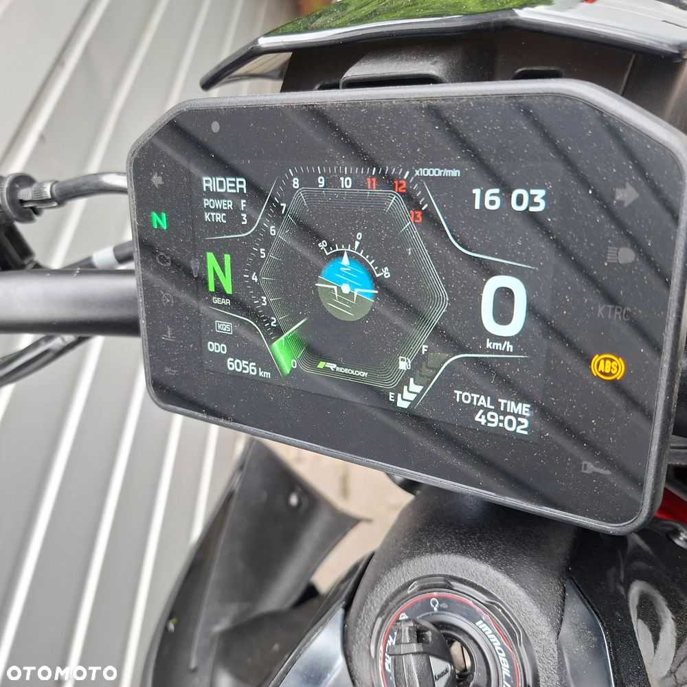 Kawasaki Z 900 - 21