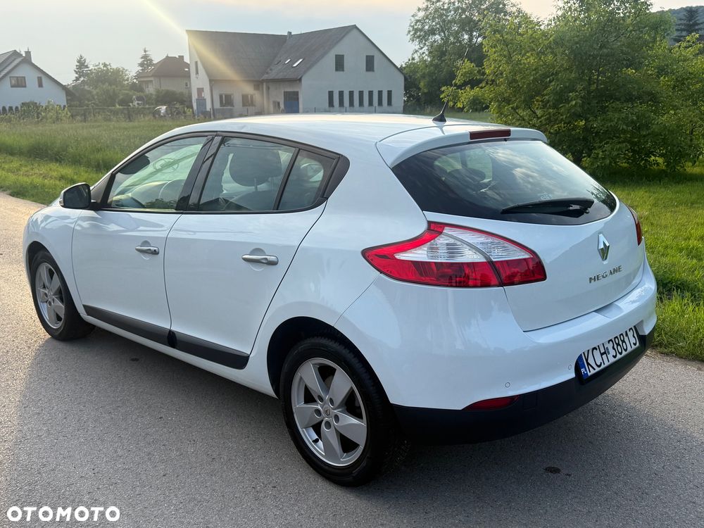 Renault Megane 1.6 16V Dynamique Euro5 - 15