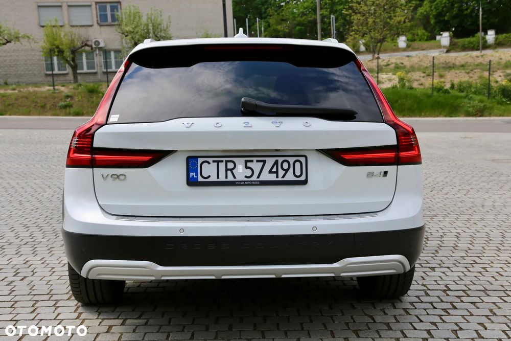 Volvo V90 Cross Country B4 D AWD Plus - 4