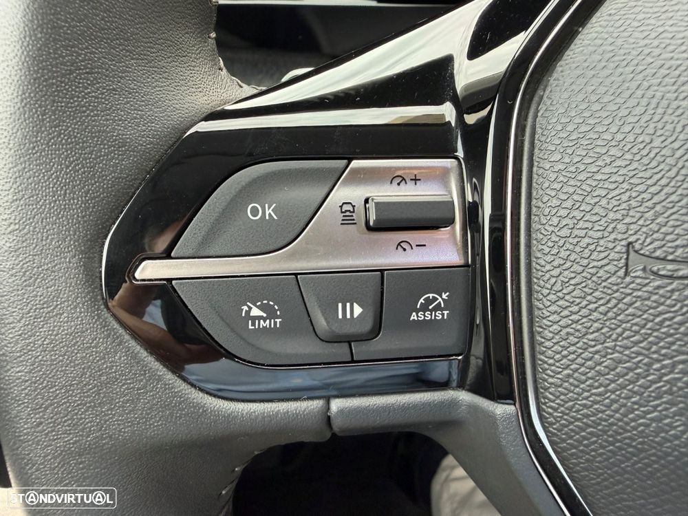 Peugeot 308 SW 1.6 Hybrid Allure e-EAT8 - 30