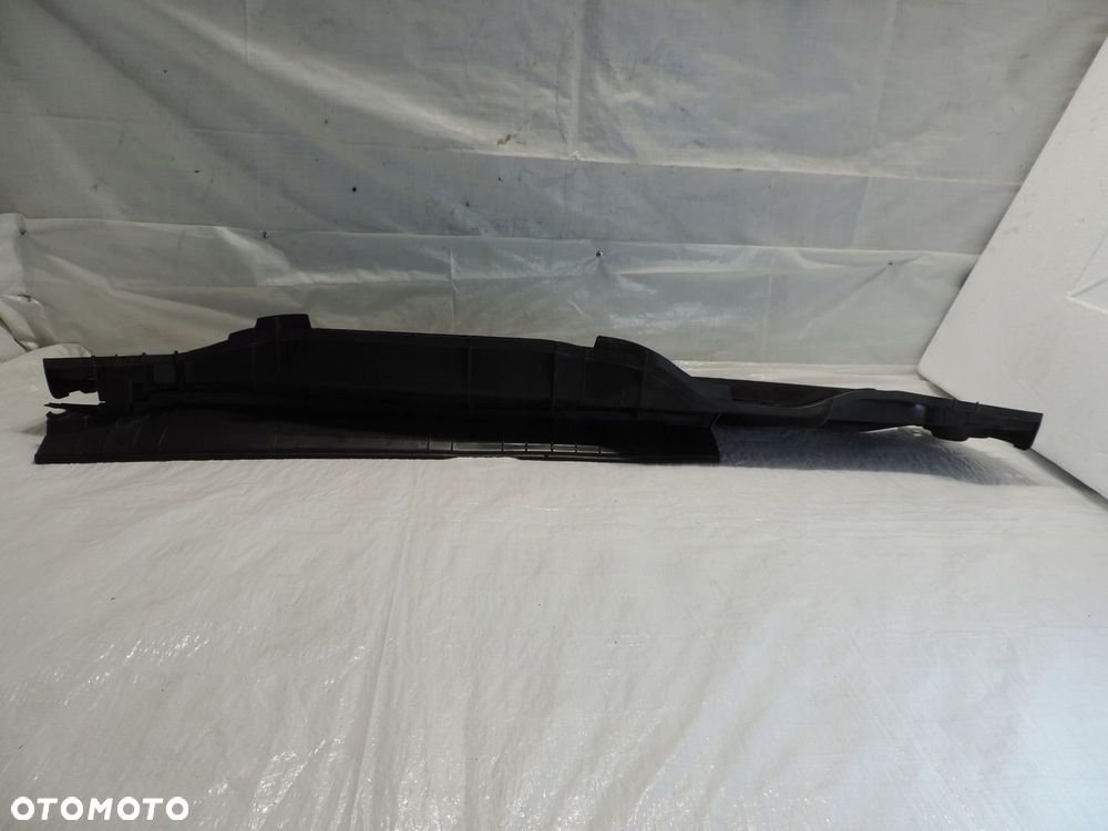 ASTRA K EUROPA podszybie dolne 39094229 - 2