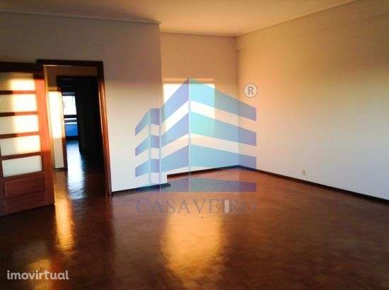 Arrenda T4 Centro de Aveiro - Grande imagem: 2/16