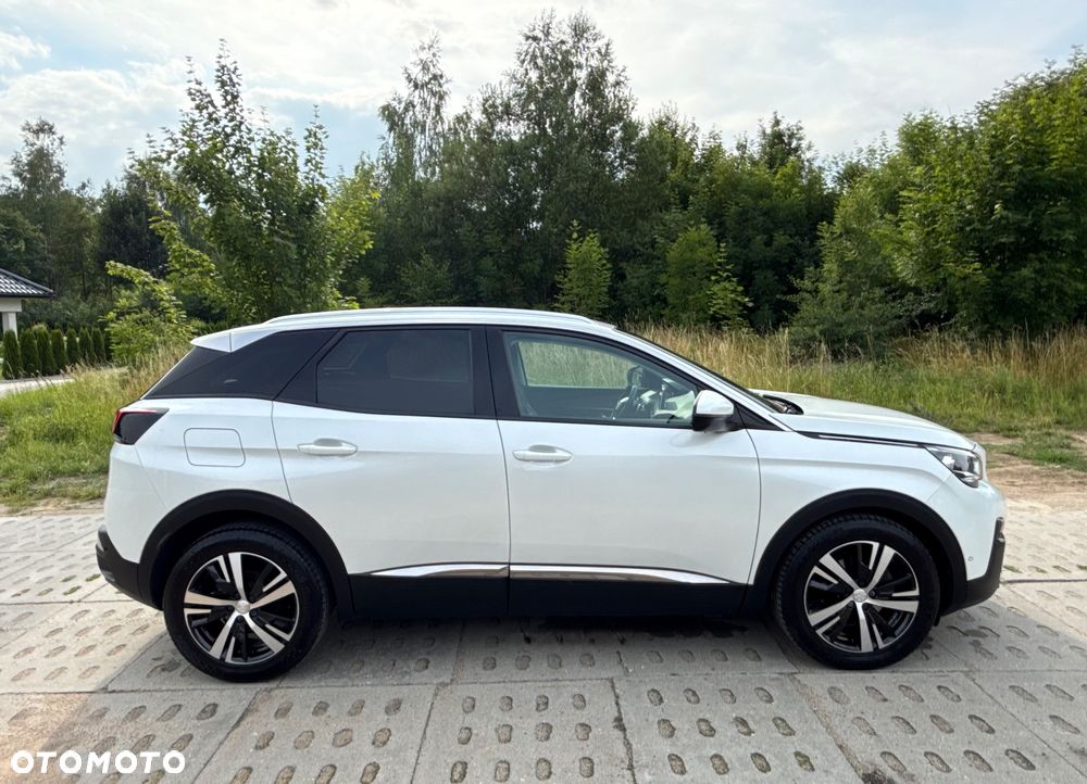Peugeot 3008 BlueHDi 120 Stop & Start Allure - 28