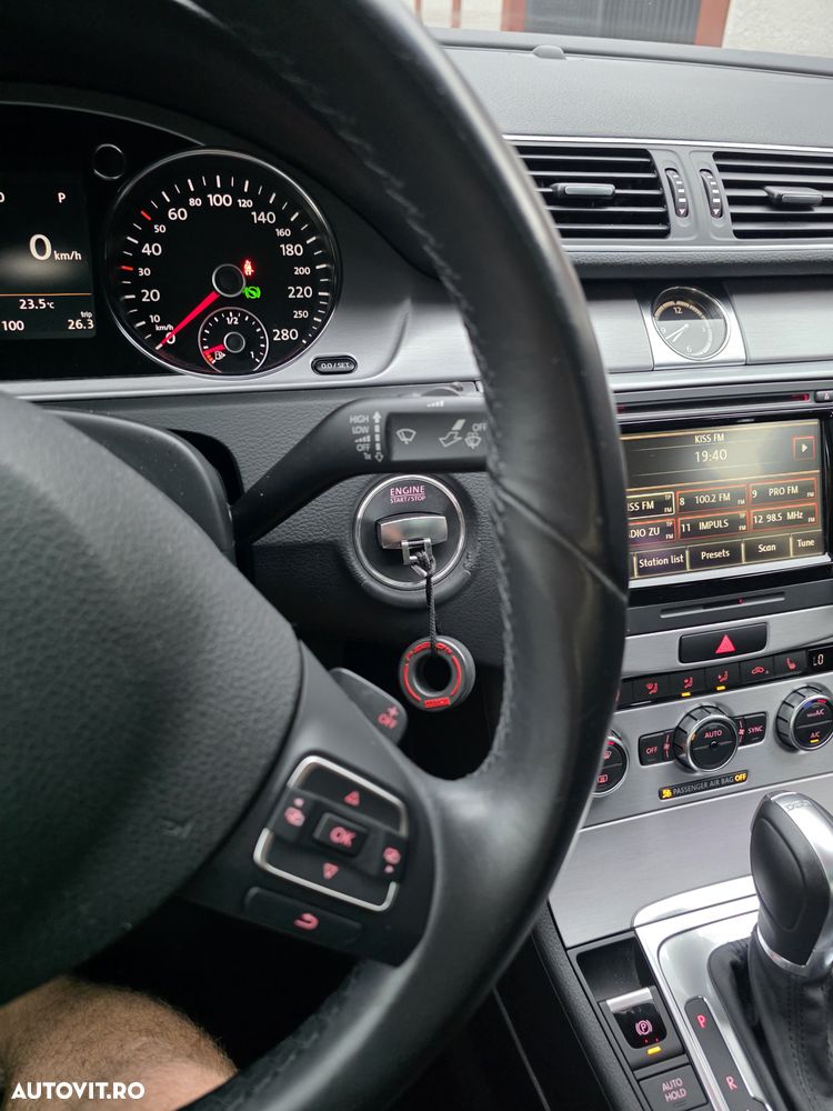 Volkswagen Passat CC - 27