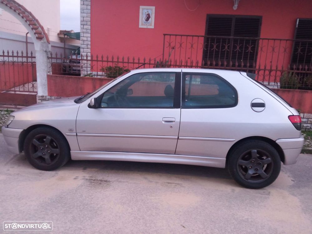 Peugeot 306 - 1