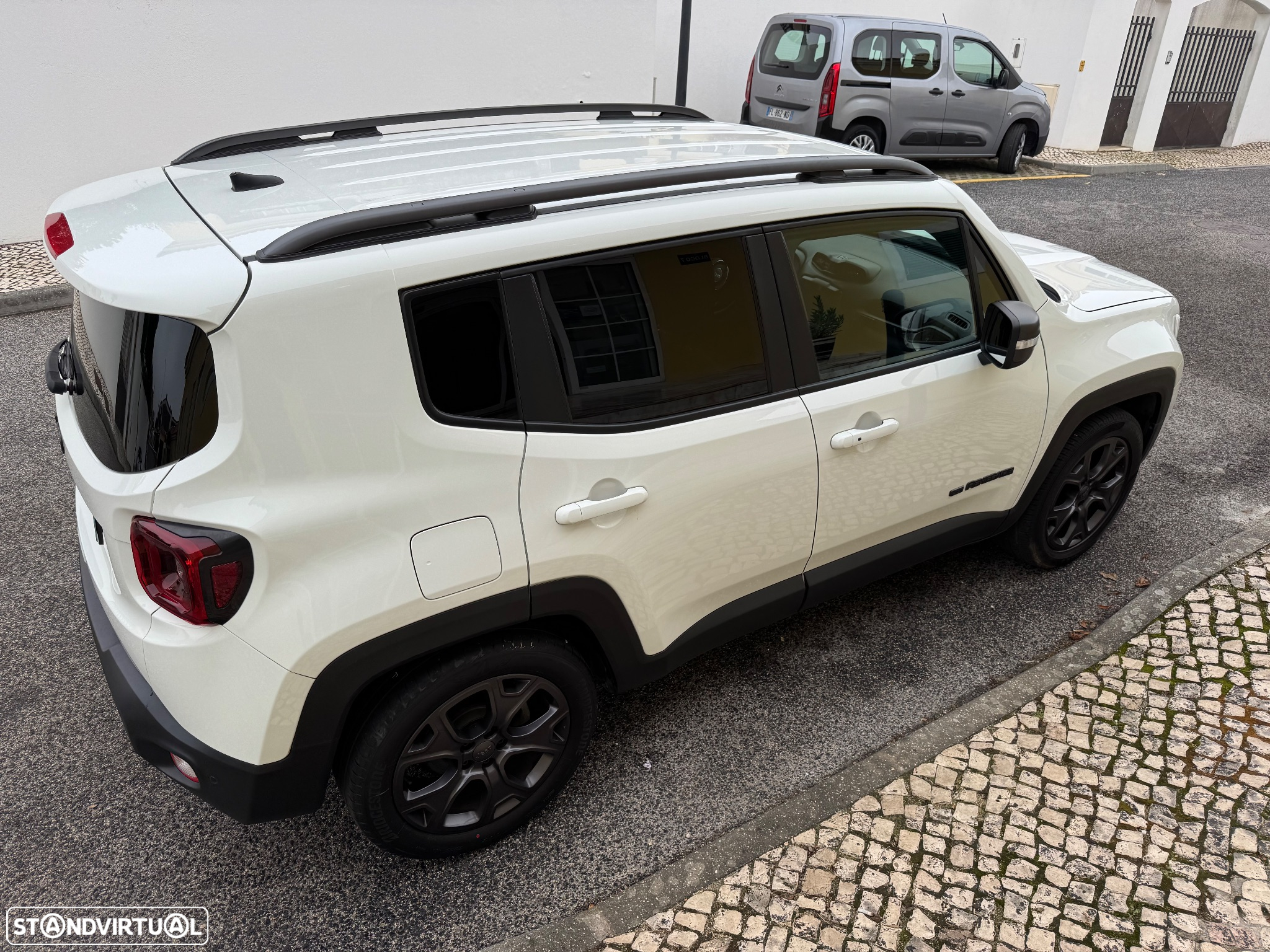 Jeep Renegade 1.0 T Sport - 30