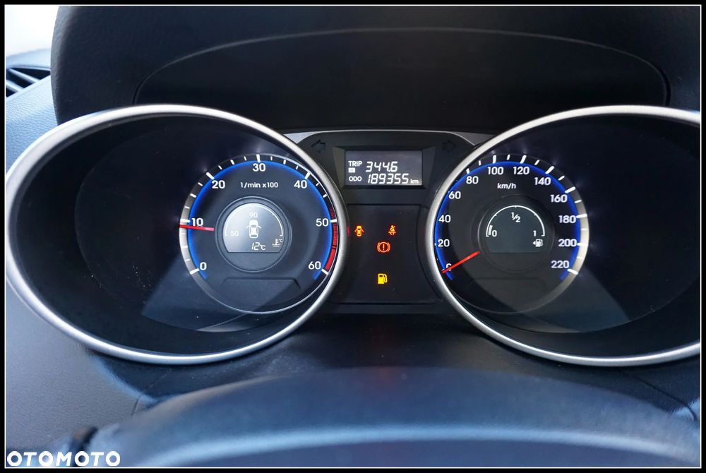 Hyundai ix35 1.7 CRDi 2WD blue Trend - 17