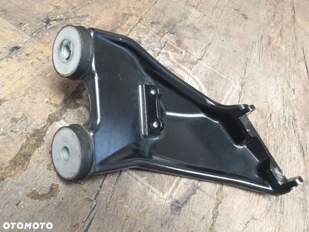 Mocowanie podestu kierowcy set Yamaha XV1900 CFD Star Eluder Venture - 8