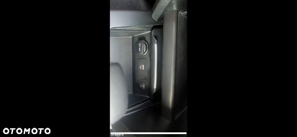 Kia Ceed 1.5 T-GDI DCT7 (48V M-H) Ultimate Edition - 21