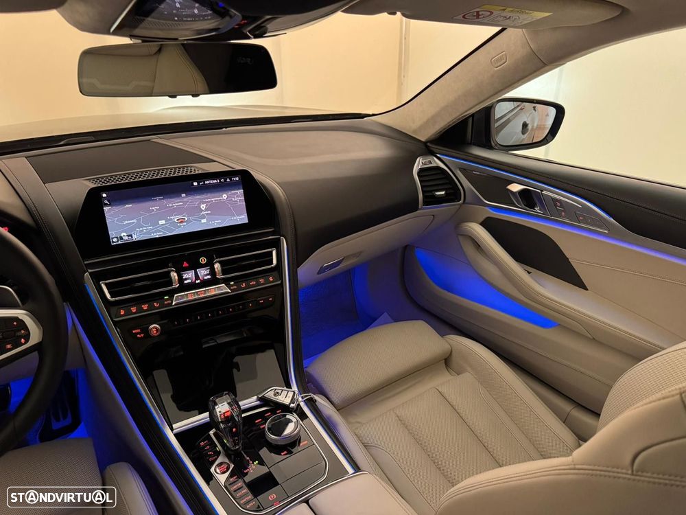 BMW 840 Gran Coupé d xDrive Pack M - 27